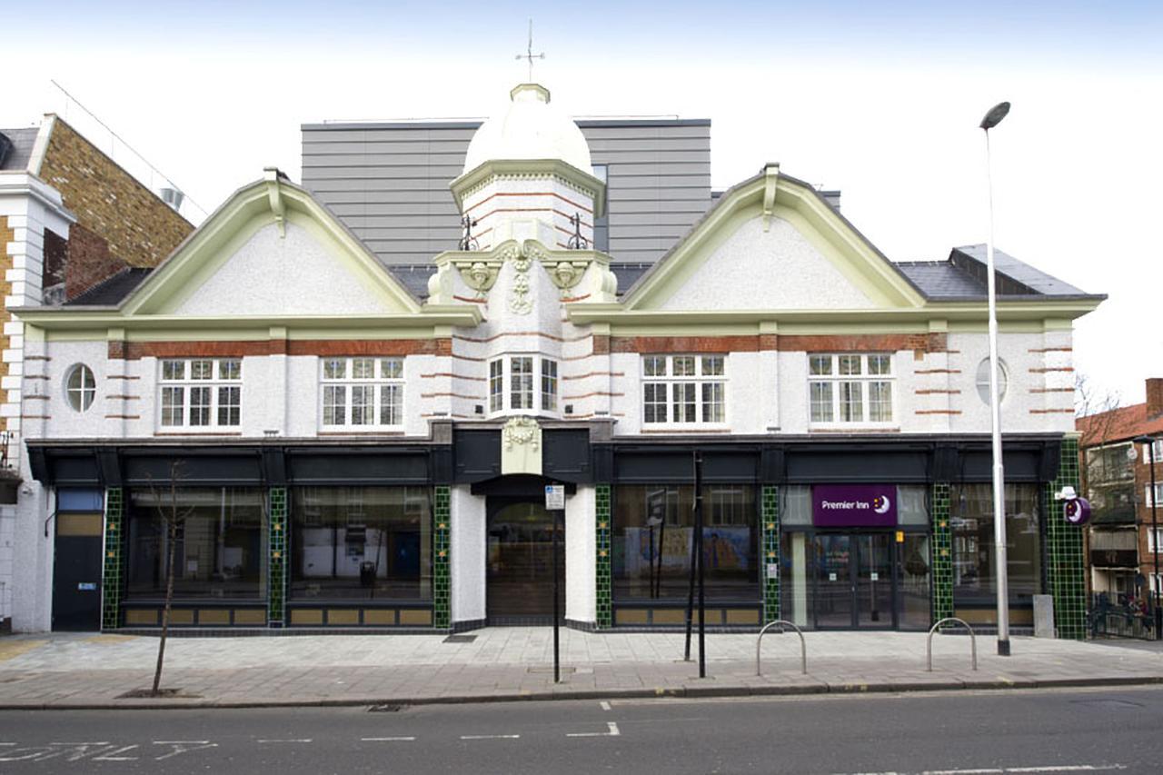 Premier Inn London Clapham Екстер'єр фото